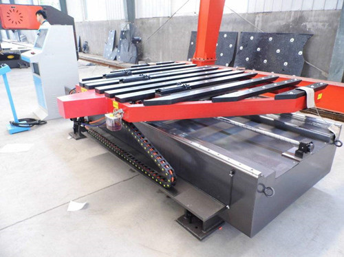 數控(kòng)送料架的使用方(fāng)法