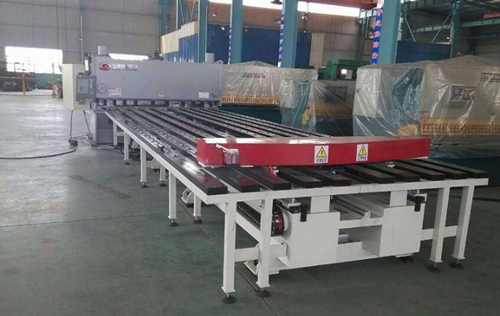 剪(jian)闆機送料器是(shì)幹什麽用的?多(duō)少錢一台?